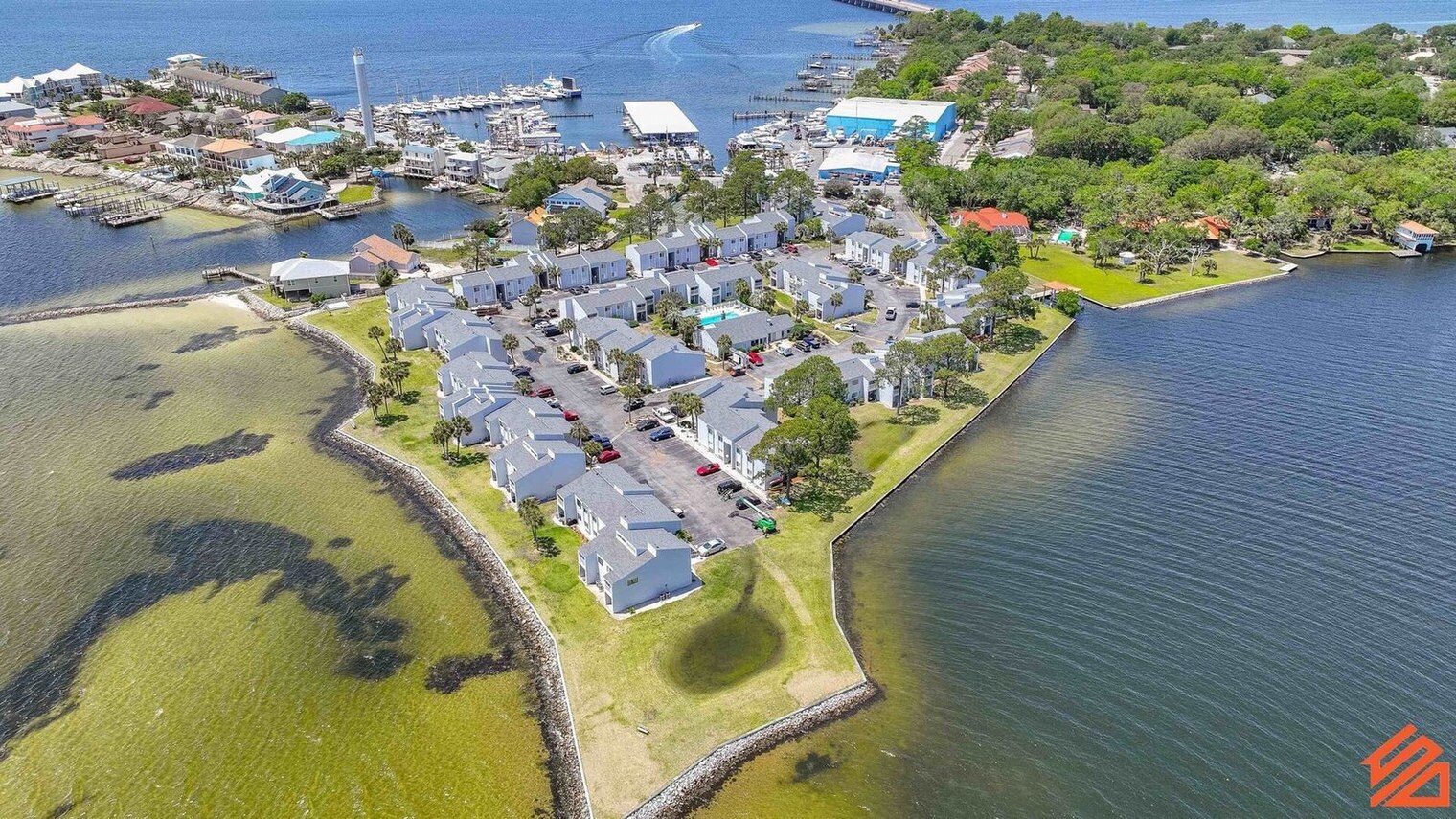 Building Photo - 103 Old Ferry Rd