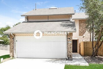Building Photo - 3 Bedroom Pet-Friendly Home in Mesquite, TX with Main Street Renewal