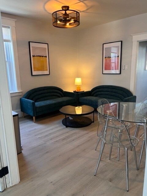 Living area - 4129 McRee Ave