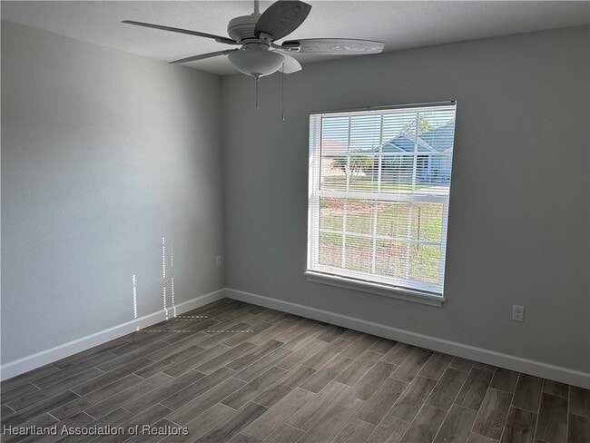 Building Photo - 4605 Whiting Dr