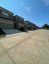 Building Photo - 5102 Chouteaus Bluff Dr