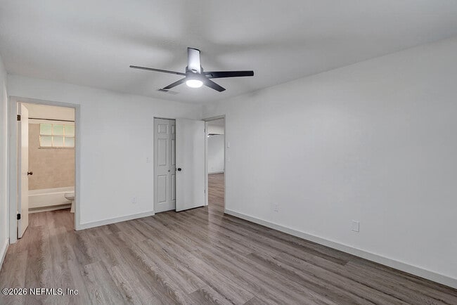 Building Photo - 407 Cassandra Ln