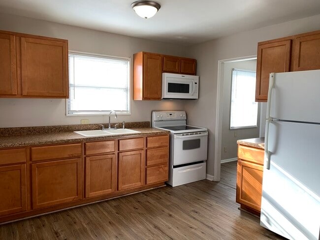 Building Photo - Gorgeous Ranch Home in Lawrence Township