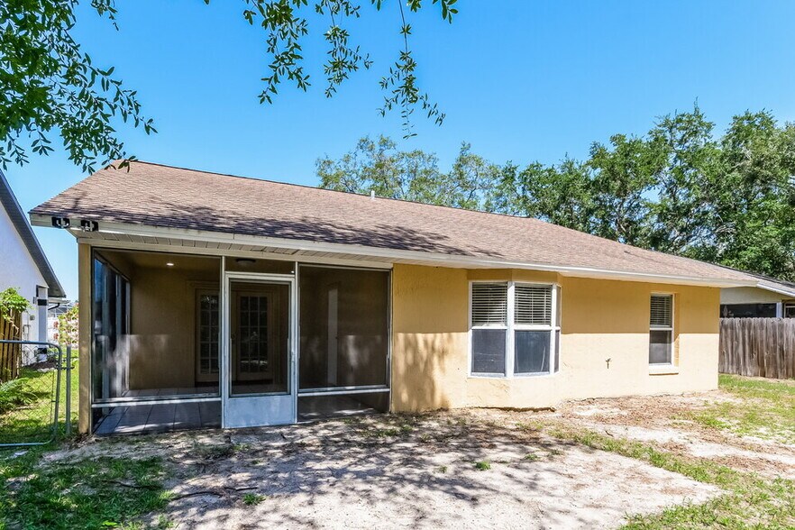 Building Photo - 8642 Wellington Loop