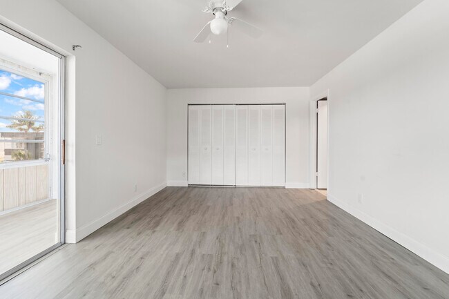 Building Photo - 938 Normandy Trail