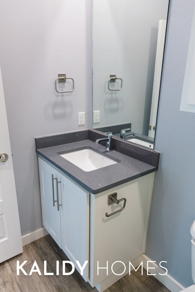 Building Photo - 504 Remington Ave