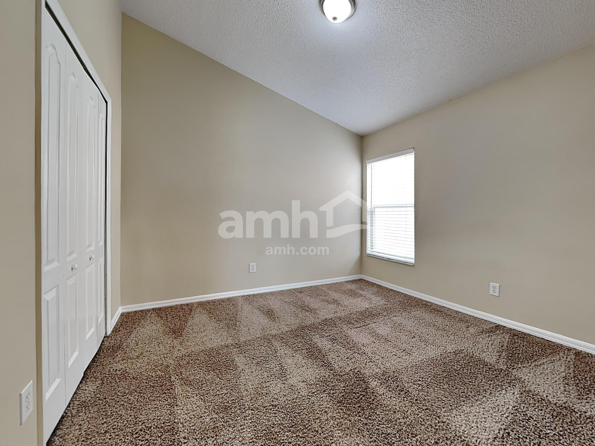Building Photo - 10625 Cami Ct