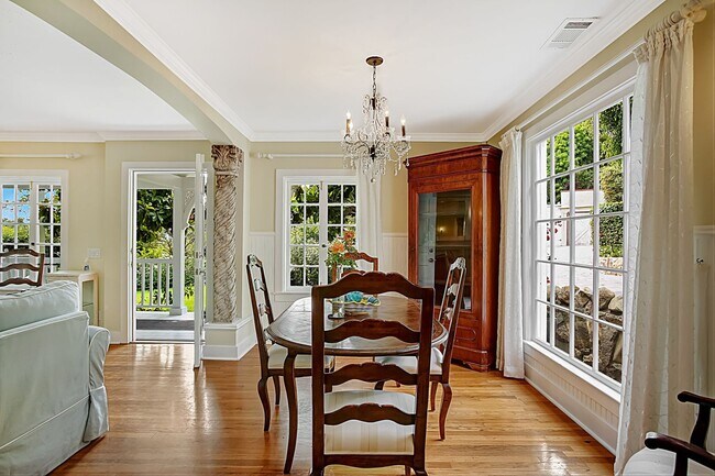 Building Photo - Picturesque Santa Barbara Country Cottage ...