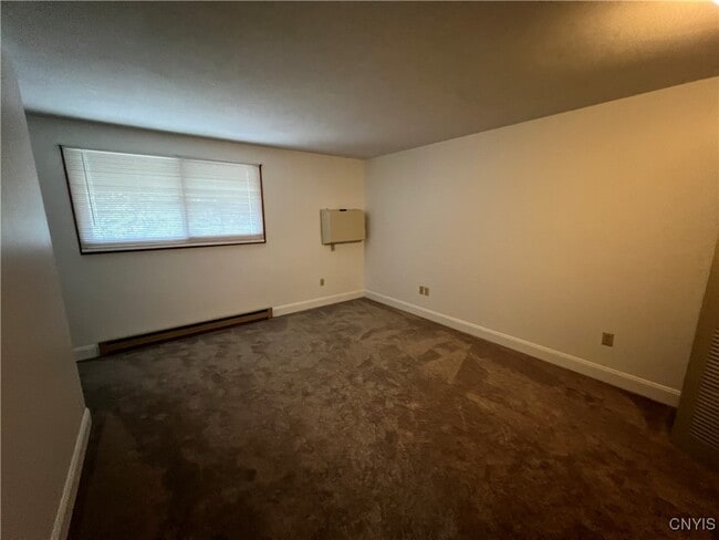 Building Photo - 51 Hillside Ave