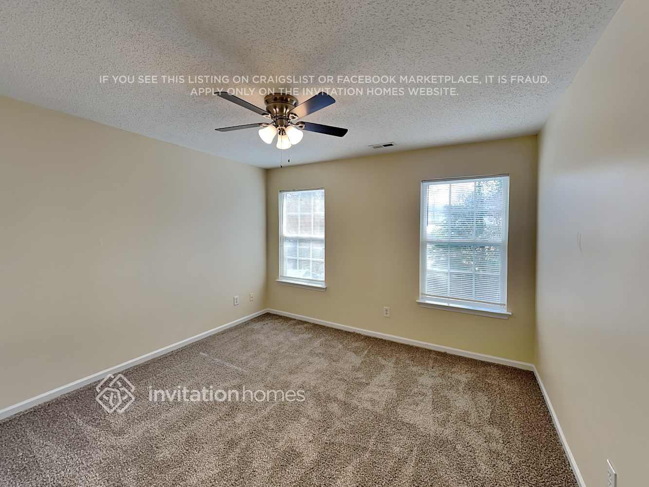 Building Photo - 1718 Mission Oaks St