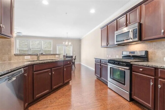 Building Photo - 6022 Mayfield Way SE