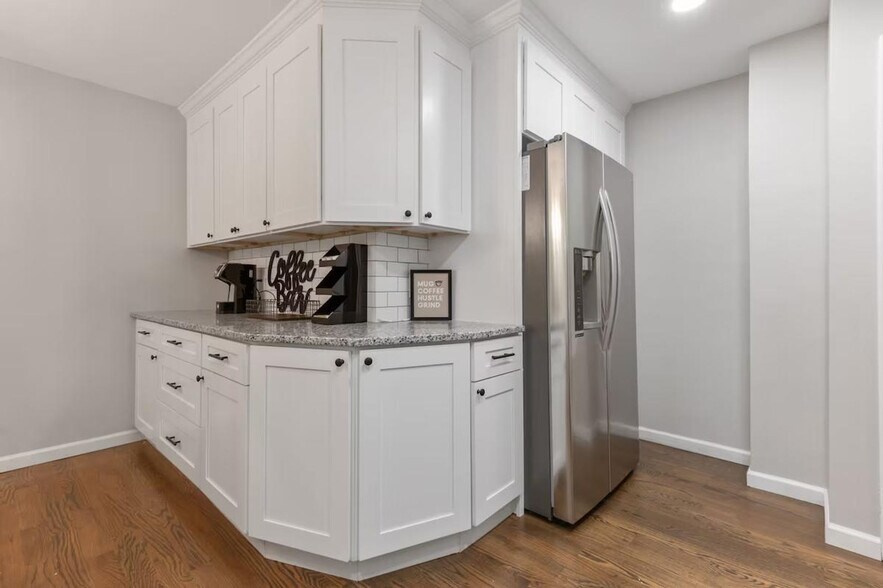 Building Photo - 535 Douthit Ferry Rd