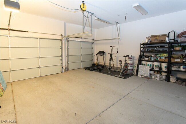 Building Photo - 6715 Arville St