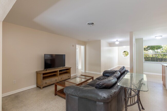 Building Photo - 13529 E Citrus Dr