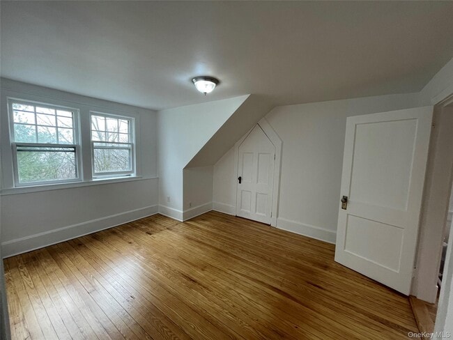 Building Photo - 171 S Broadway