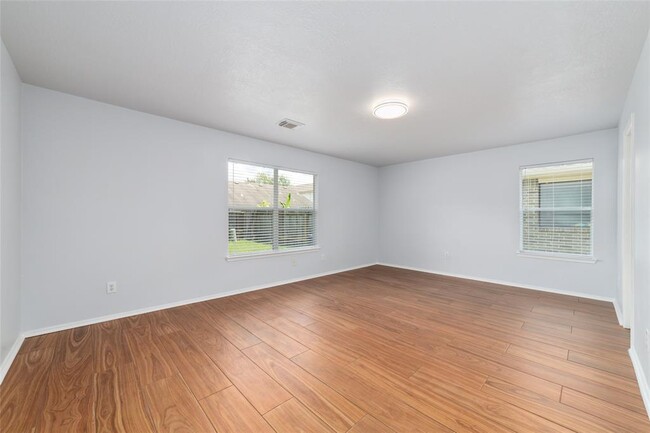 Building Photo - 12111 Country Orchard Ln