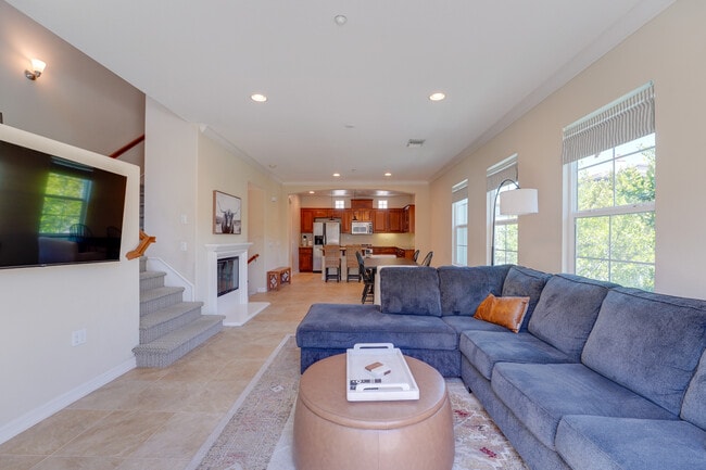 Building Photo - 10454 Zenor Ln