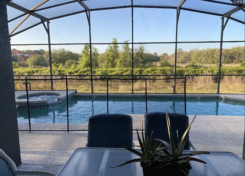 Building Photo - 216 Viola Dr