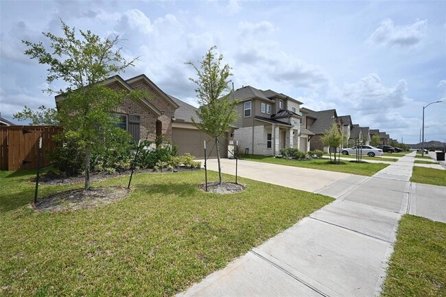 Building Photo - 8210 Vida Costa Dr