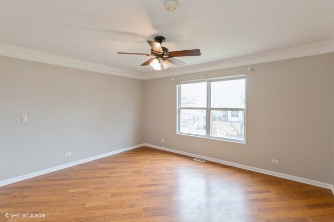 Building Photo - 2781 Hillsboro Ln