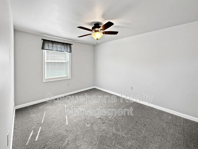 Building Photo - 2871 Horseshoe Pike