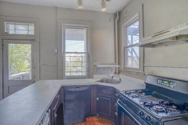 Building Photo - 2813 N Calvert St