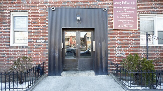Building Photo - 149 Brighton 11th St