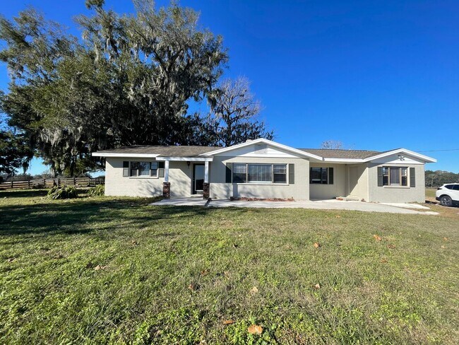Building Photo - 9320 NW Hwy 225A