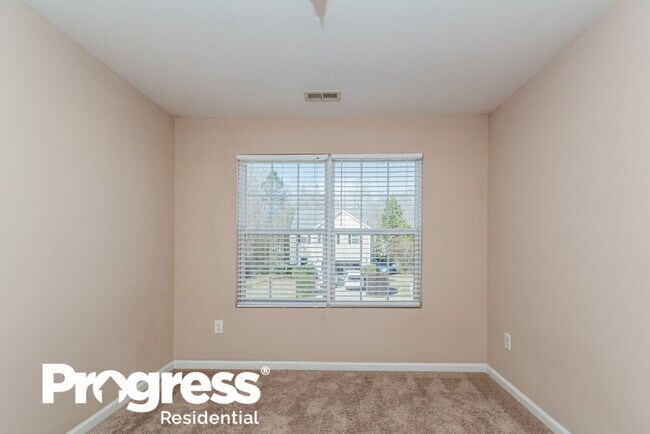 Building Photo - 817 Laurens Way