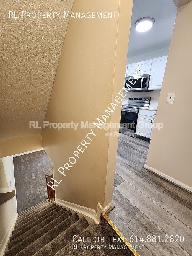 Building Photo - 216 Oxford Oak Dr