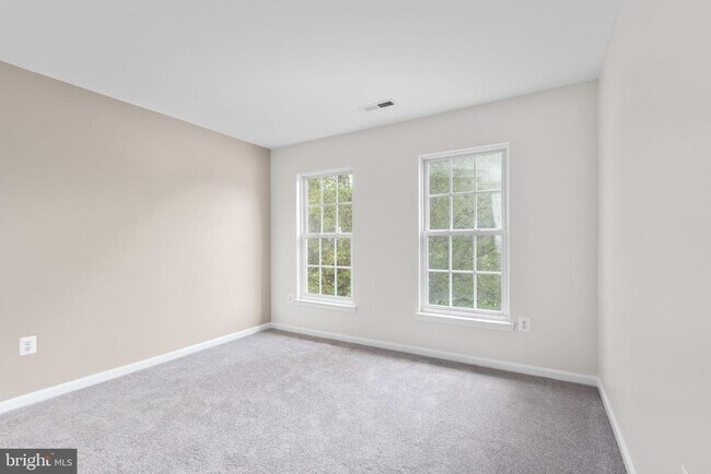 Building Photo - 17575 Deweys Run Ln