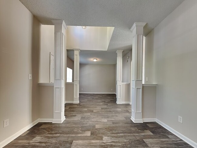 Building Photo - 3518 Joel Turner Dr