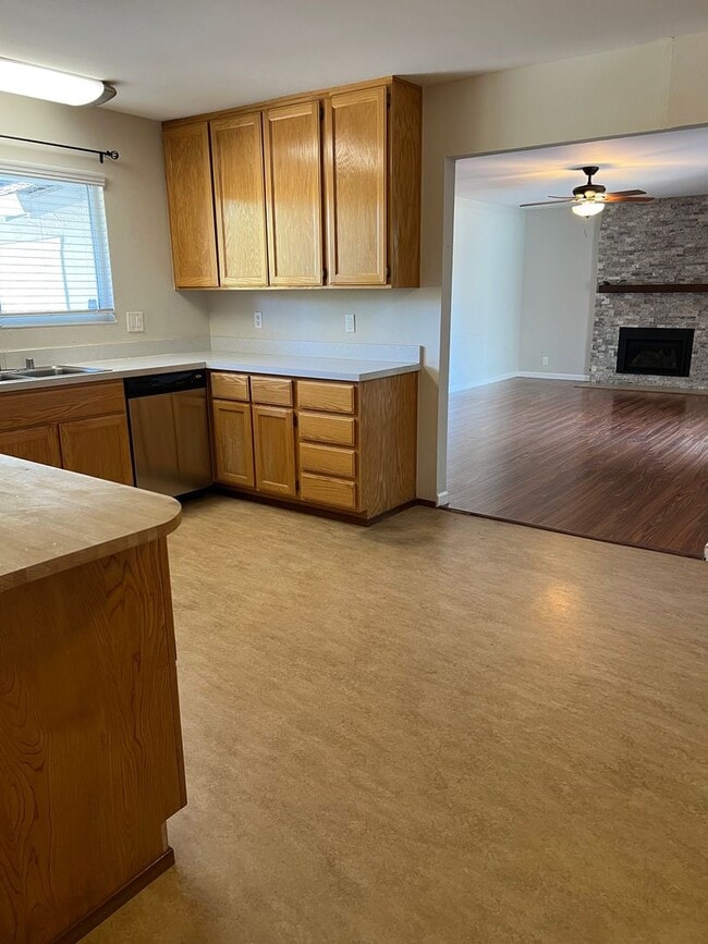 Building Photo - 1393 El Dorado Dr