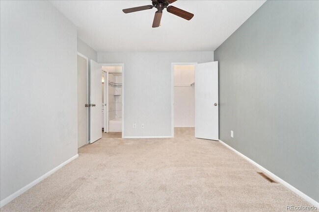 Building Photo - 8770 Chase Dr