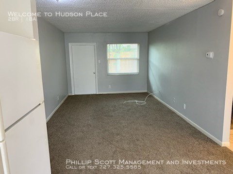 Building Photo - Welcome to Gateway Place Apartments!!