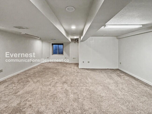 Building Photo - Comfort Meets Community in Centennial with 2 Car Garage / 3 beds & 3 baths / Coming Soon!