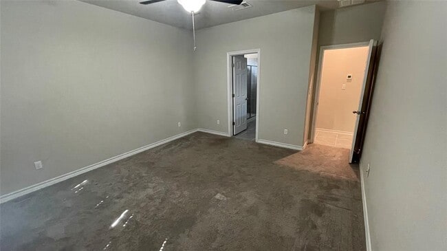 Building Photo - 147 Mary Max Cir