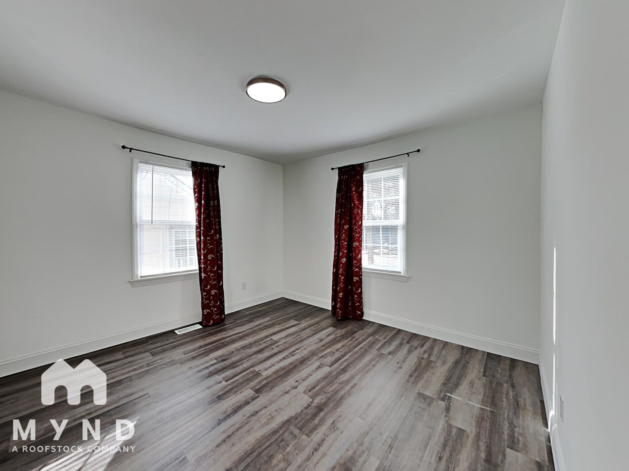 Building Photo - 713 Quarry St