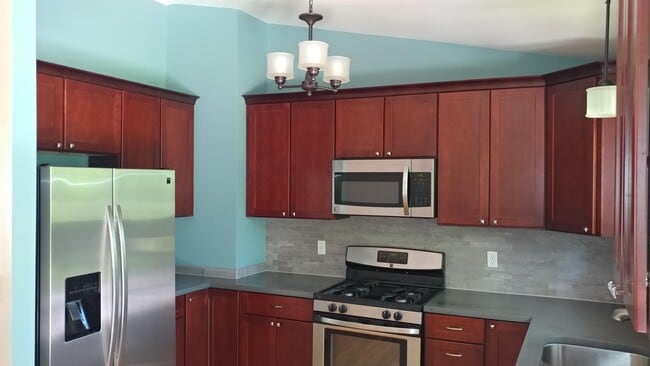 Building Photo - 2900 Eindborough Dr