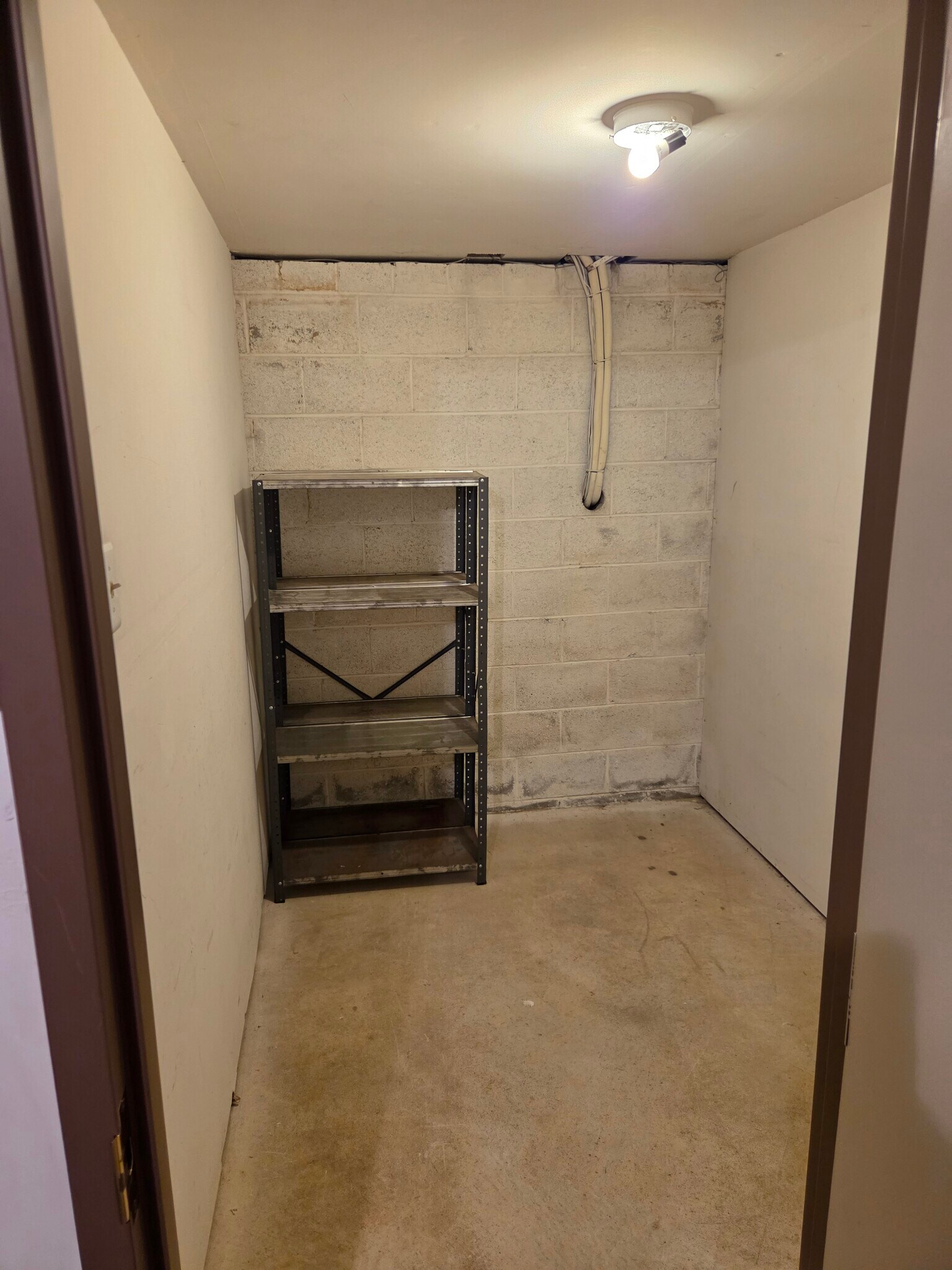 Private basement storage unit - 801 Cambridge Cir