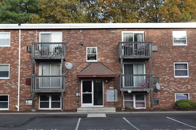 Building Photo - 513 Emmett St