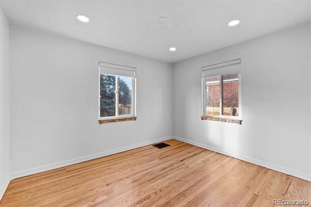 Building Photo - 3085 Clermont St
