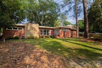 Building Photo - Furnished Midtown 4 Bedroom/2 Bath Home, C...
