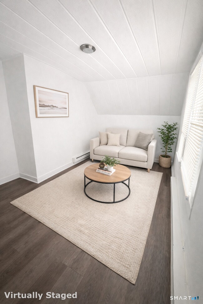 Building Photo - 316 Wilson St