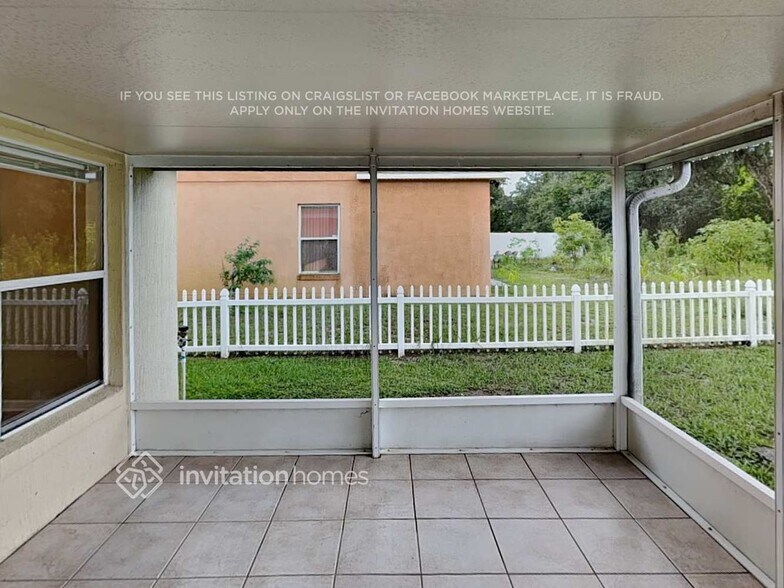 Building Photo - 340 Snook Way