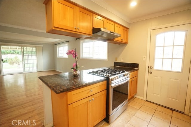 Building Photo - 1809 Paso Real Ave