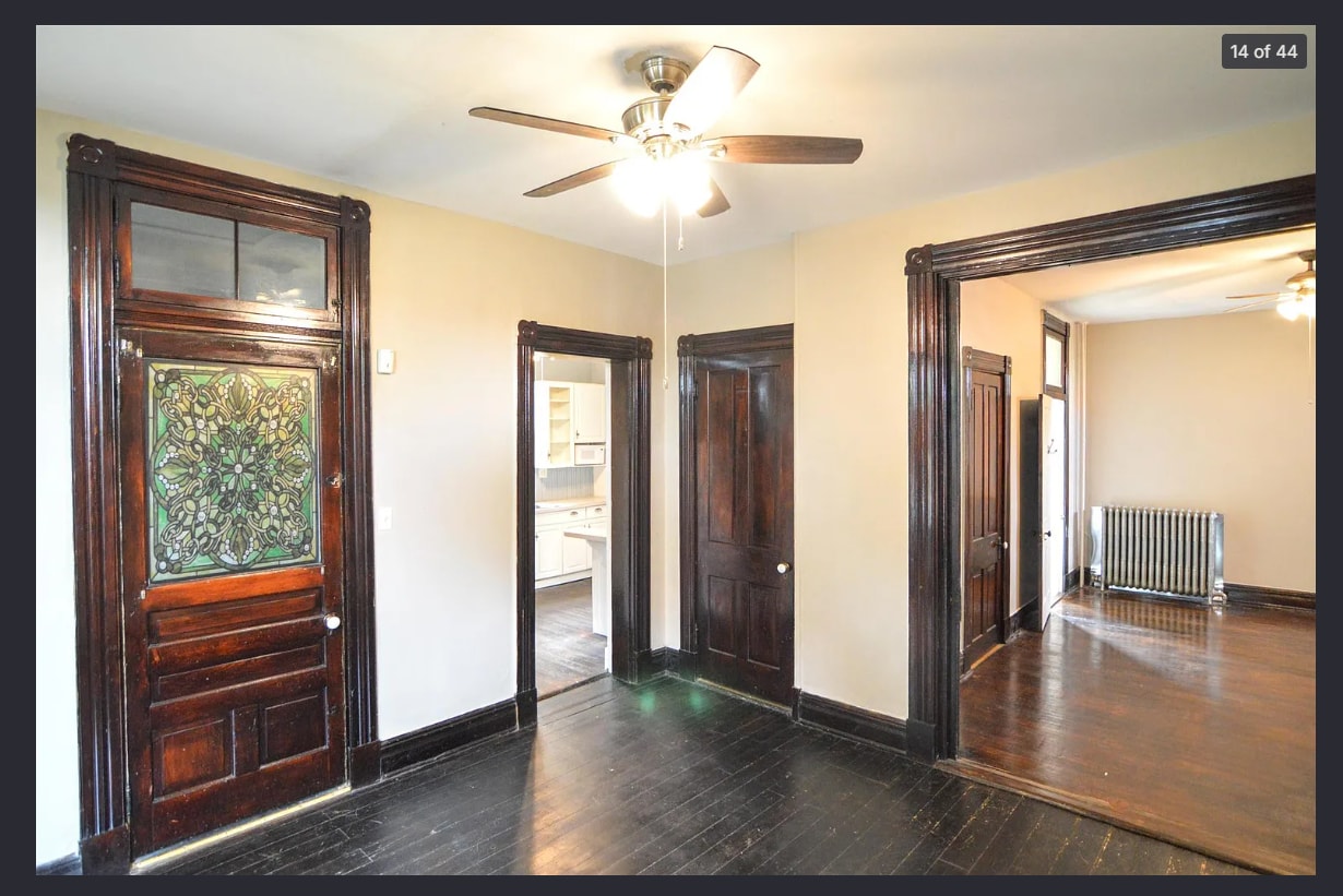 Building Photo - 416 6th Ave