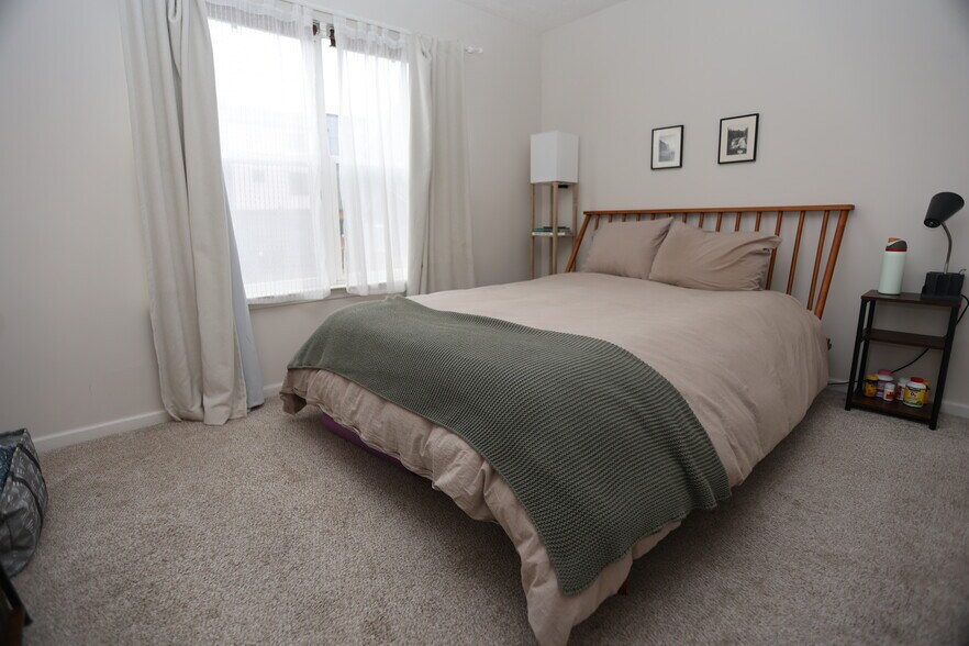 Building Photo - 808 Greene St