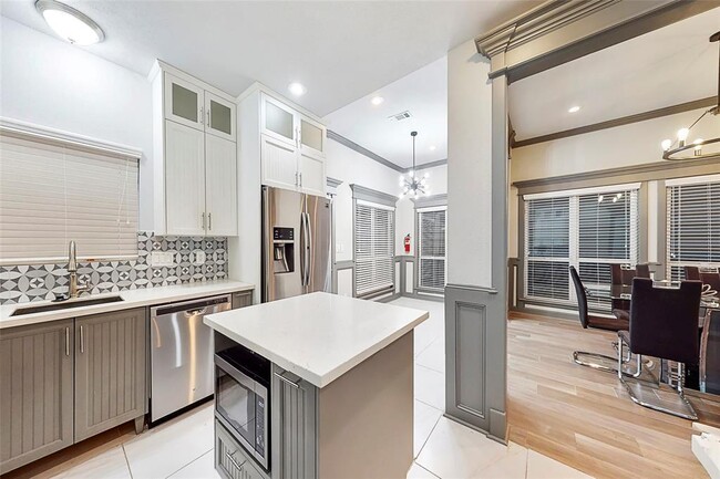 Building Photo - 632 N Eldridge Pky