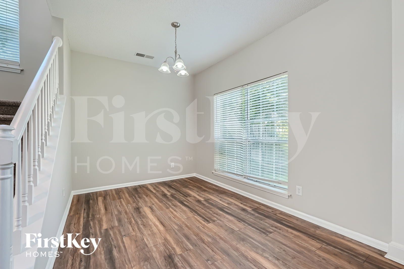 Building Photo - 9838 Stephen Thompson Ln